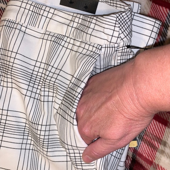 Massimo Fabbro Italian cropped pants. - Picture 5 of 5